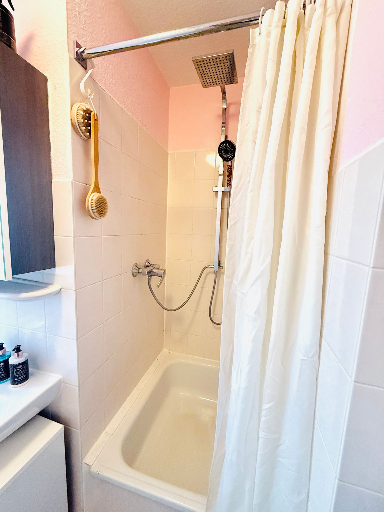 🌟 Cozy & Bright Studio near Uni & City Center 🌟