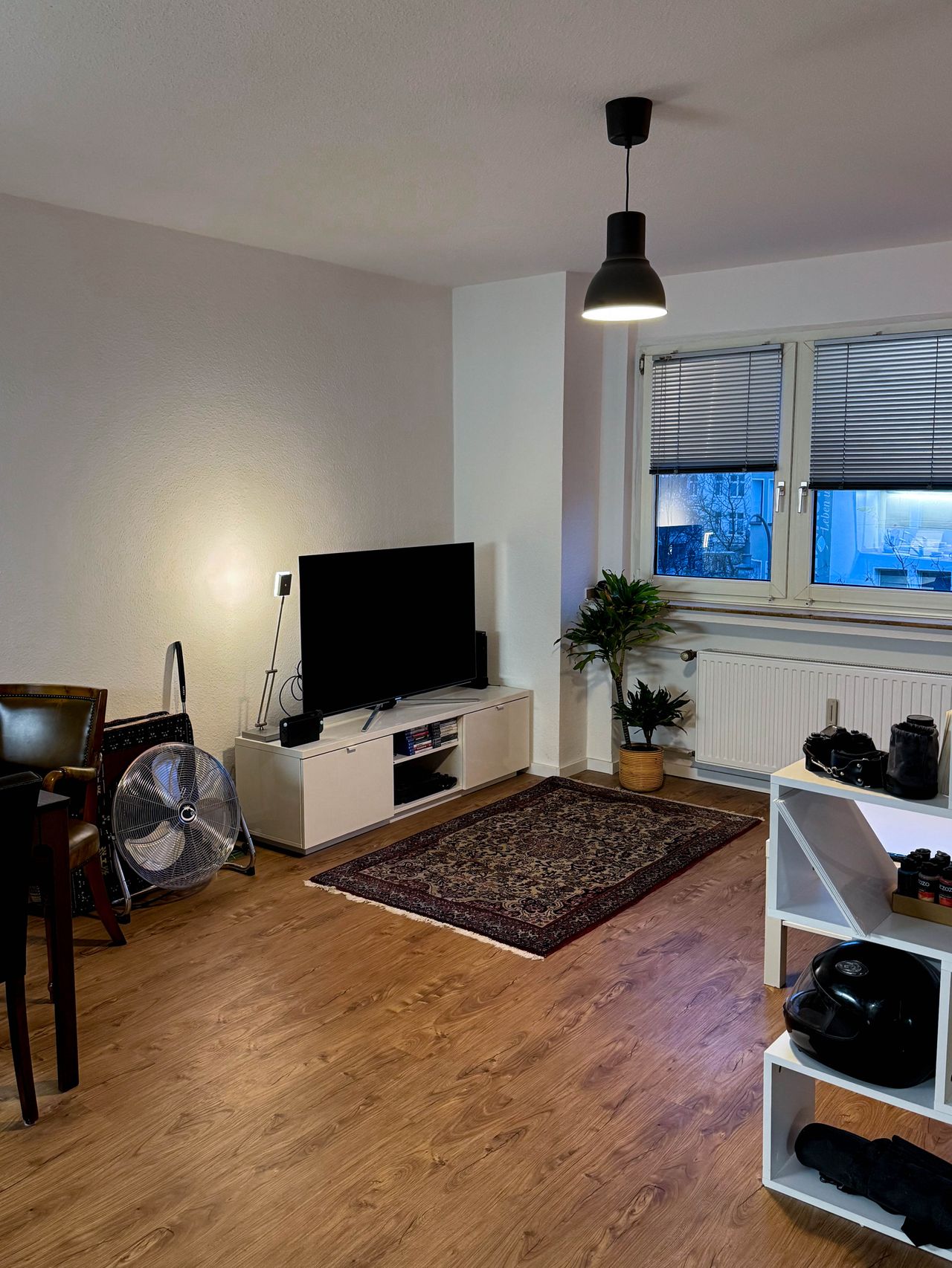 Bright 2-room apartment with balcony at Chlodwigplatz in Südstadt