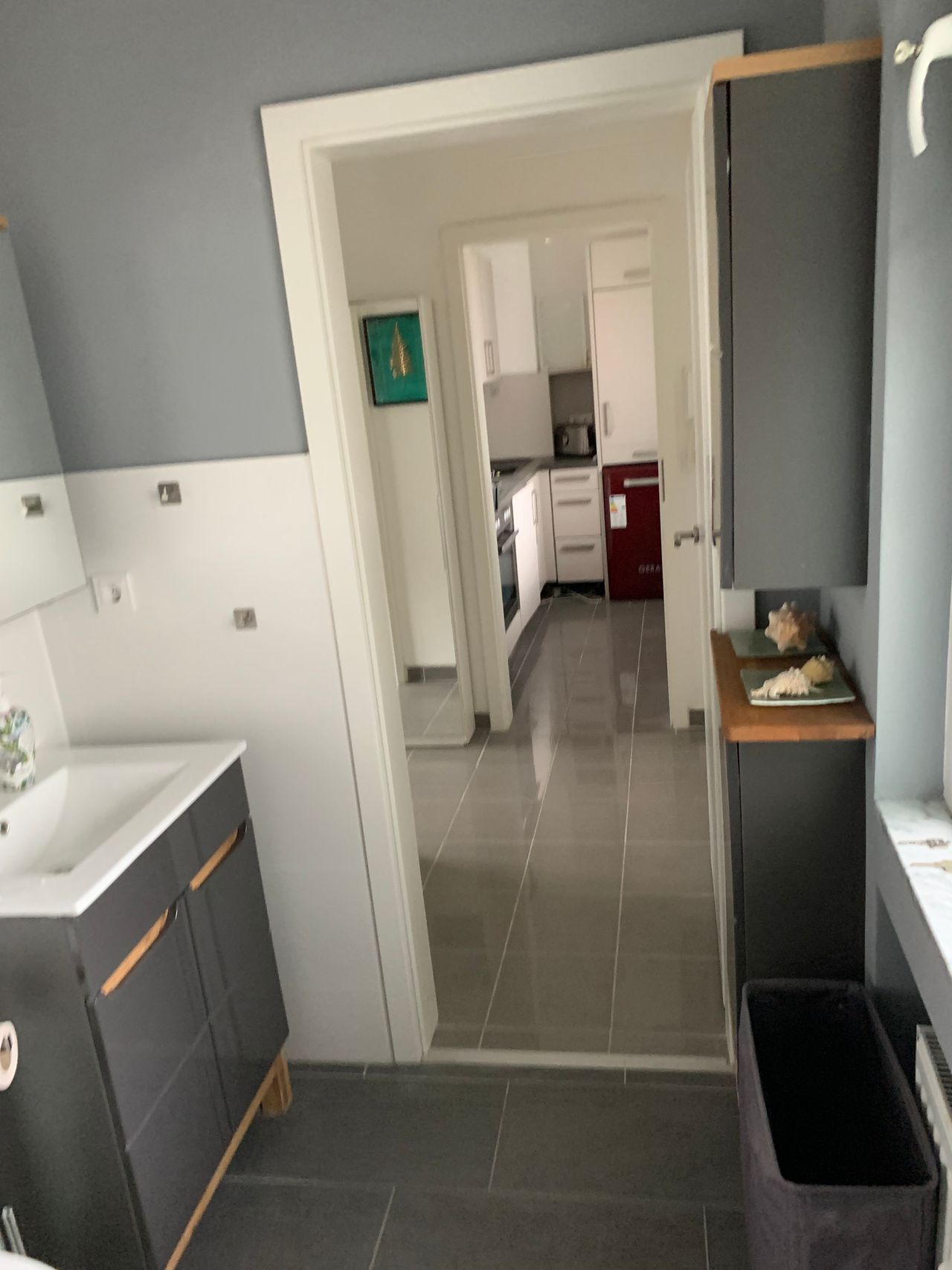 Charming, furnished 2-room apartment in a central location in Düsseldorf city center