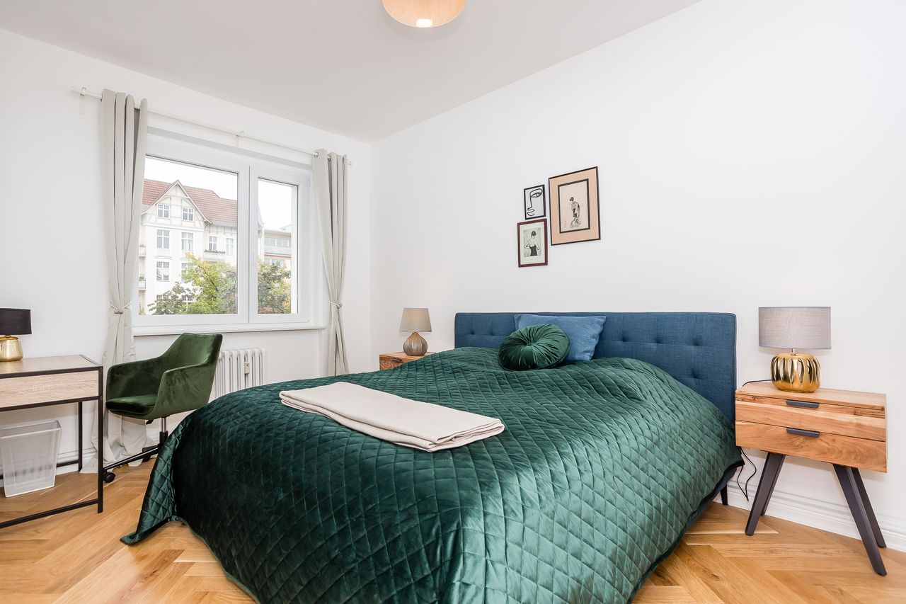 Wonderful apartment in Berlin-Schmargendorf with balcony