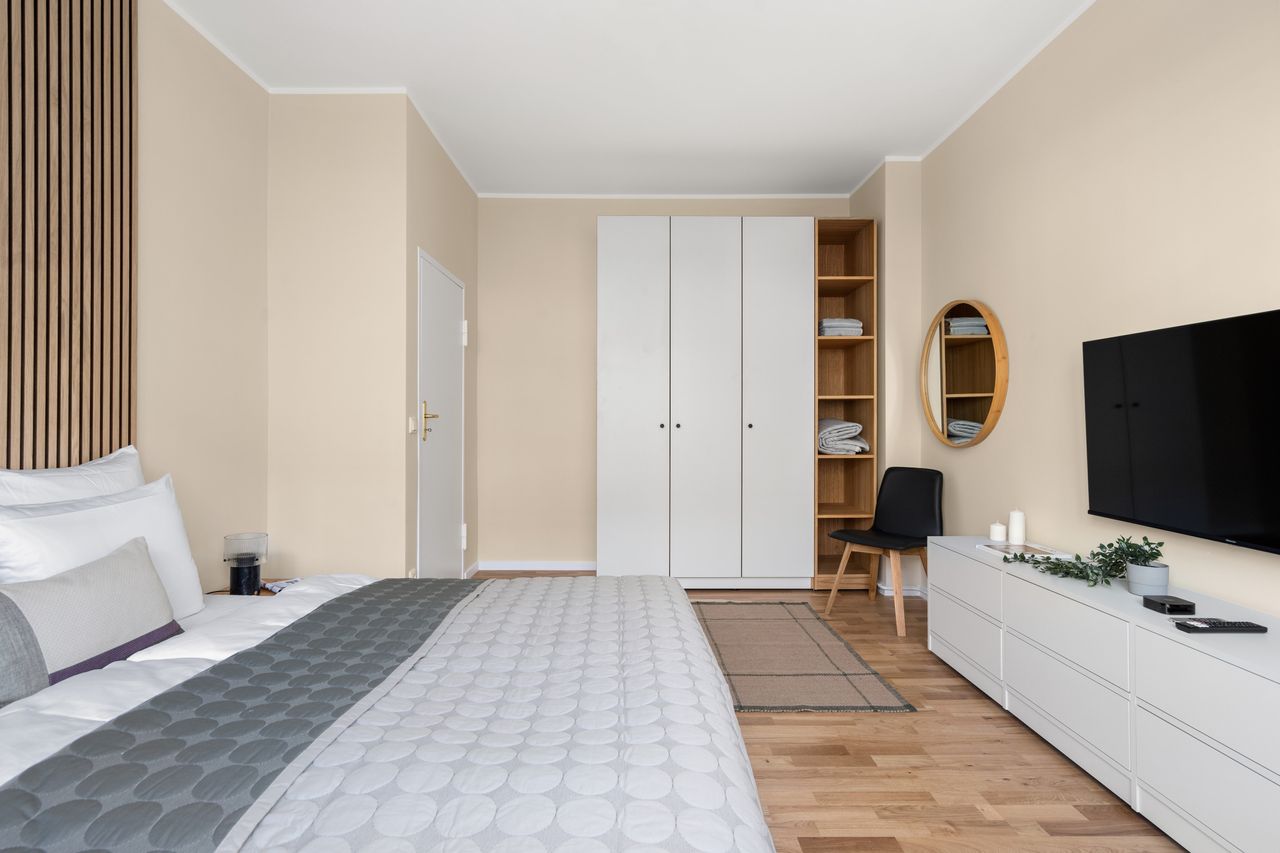 Quiet and stylish 2-room apartment with balcony in Lankwitz