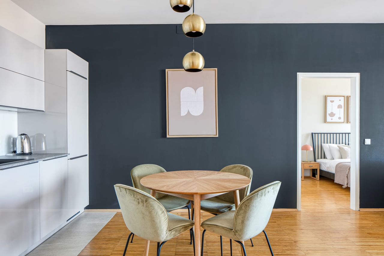 2BR | Donaustadt, elev, doorman, nr U1