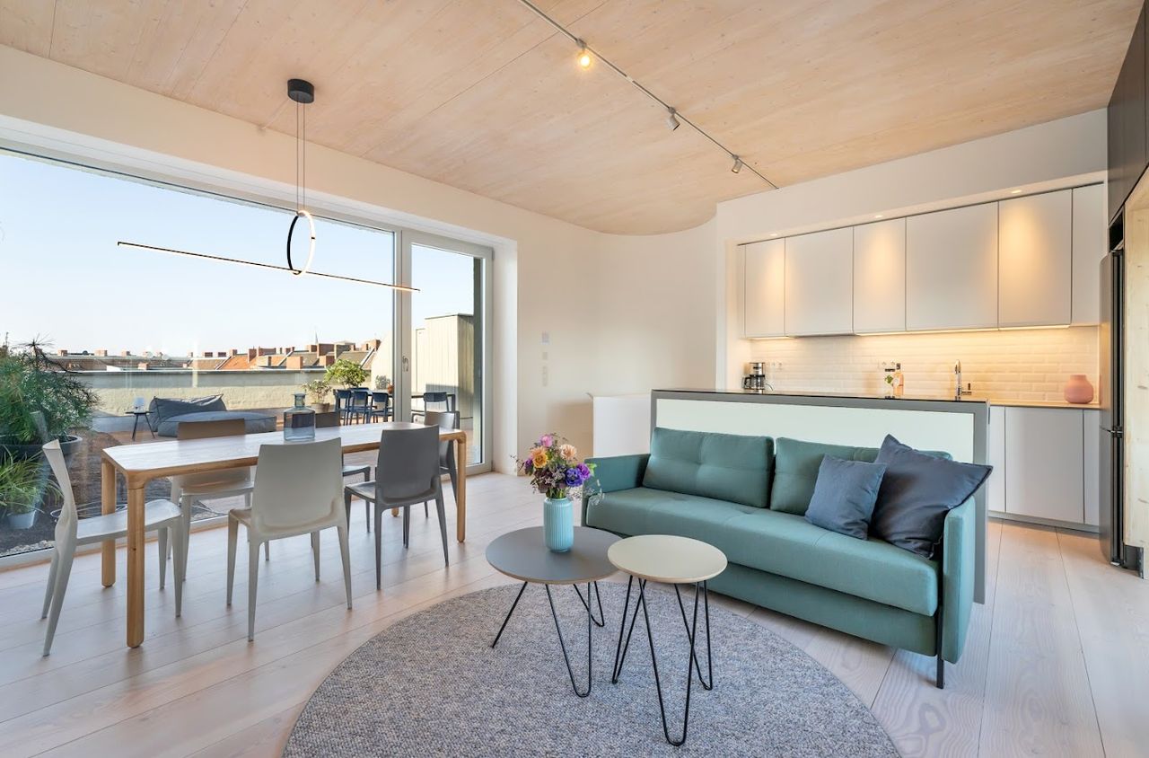Premium Maisonette-Apartment (110sqm) with 3 bedrooms & rooftop terrace