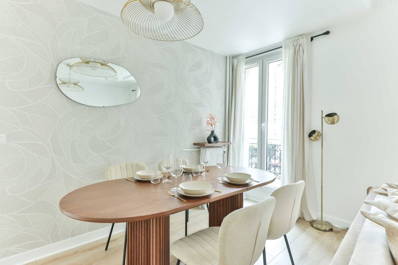Superb 62m2 flat in the 14 ard district of Paris.