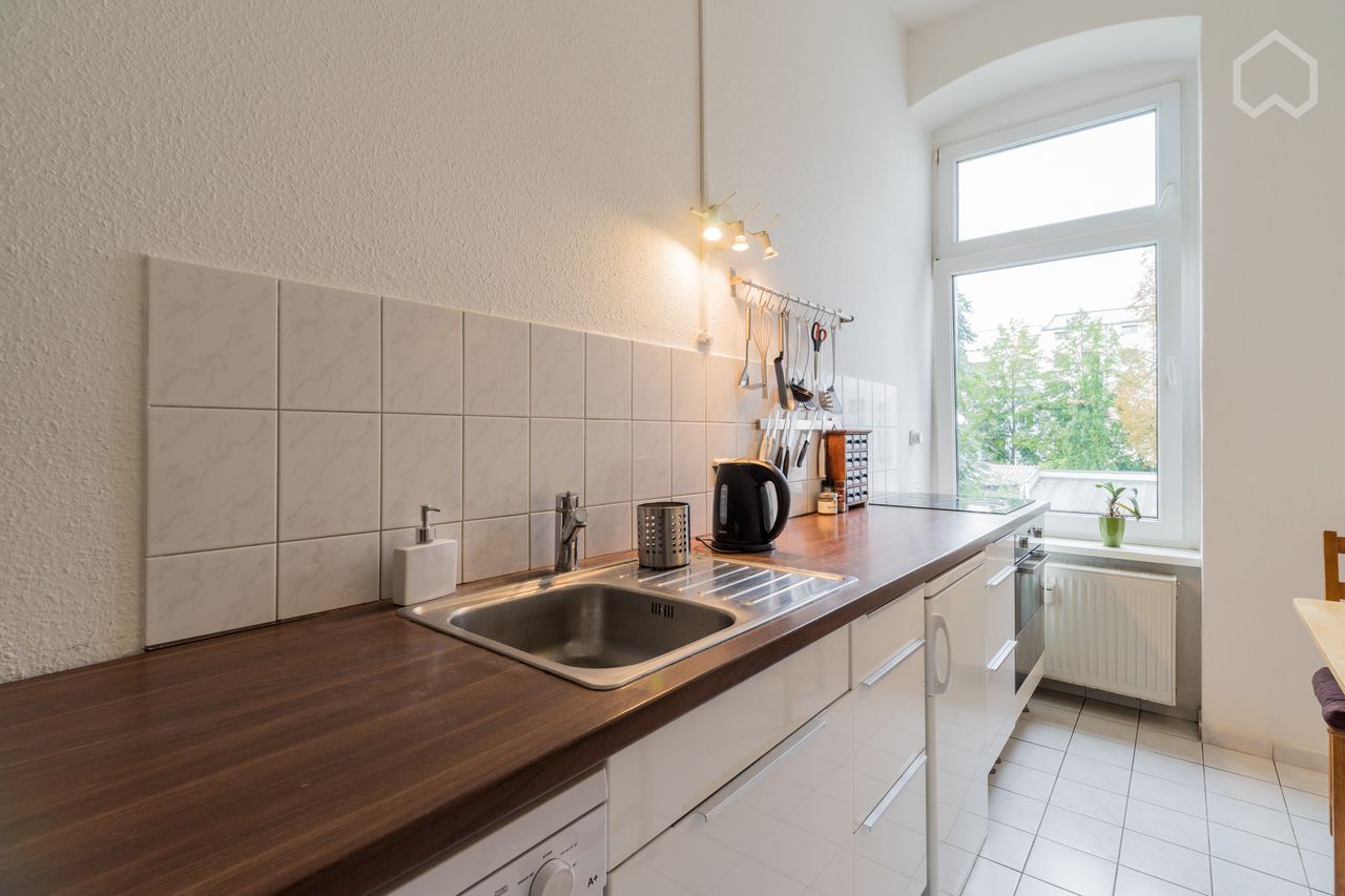 Quiet sunny suite in Pankow, very central, fully equipped