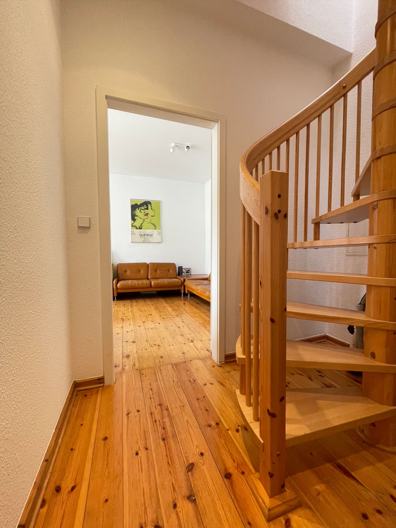 Sunny apartment on 2 floors in the heart of Mitte