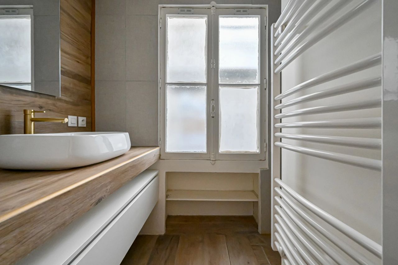 Modern and stylish 1-bedroom apartment in Le Marais