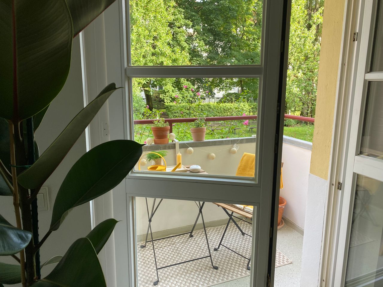 Cozy apartment with balcony in Lichtenberg