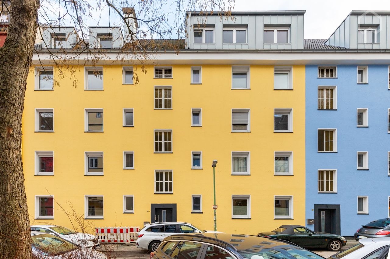 Comfortable maisonette with balcony and fireplace centrally located at Isenbergplatz