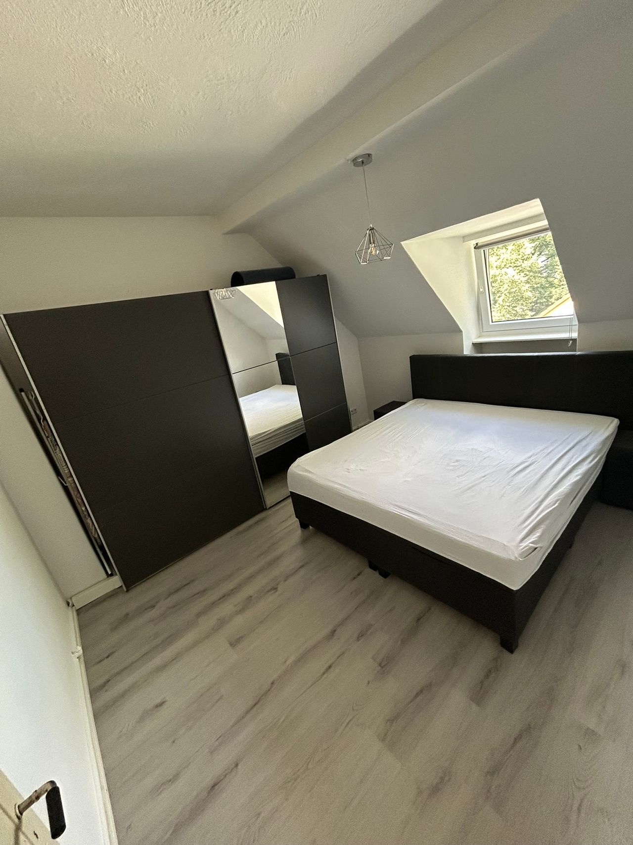 Stylish and fully furnished 52m² two Bedroom Appartment close to Phoenix Lake