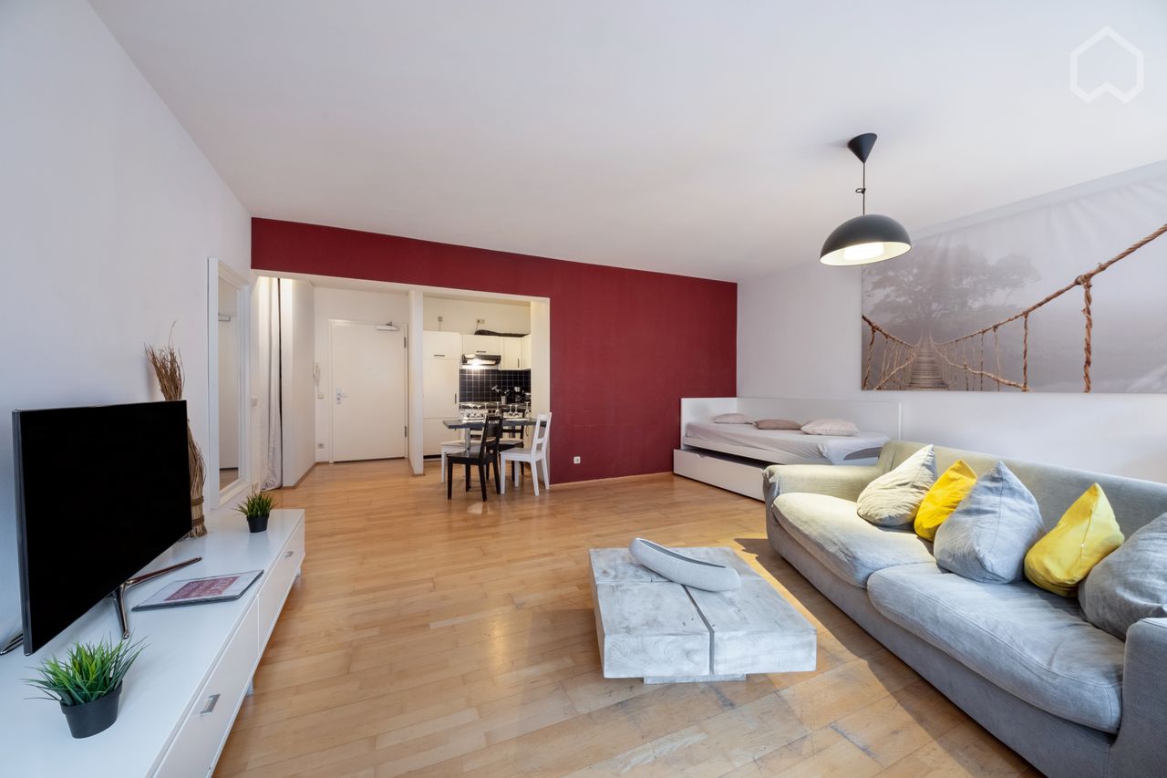 Modern, fully equipped apartment in a prime location in the center of Leipzig