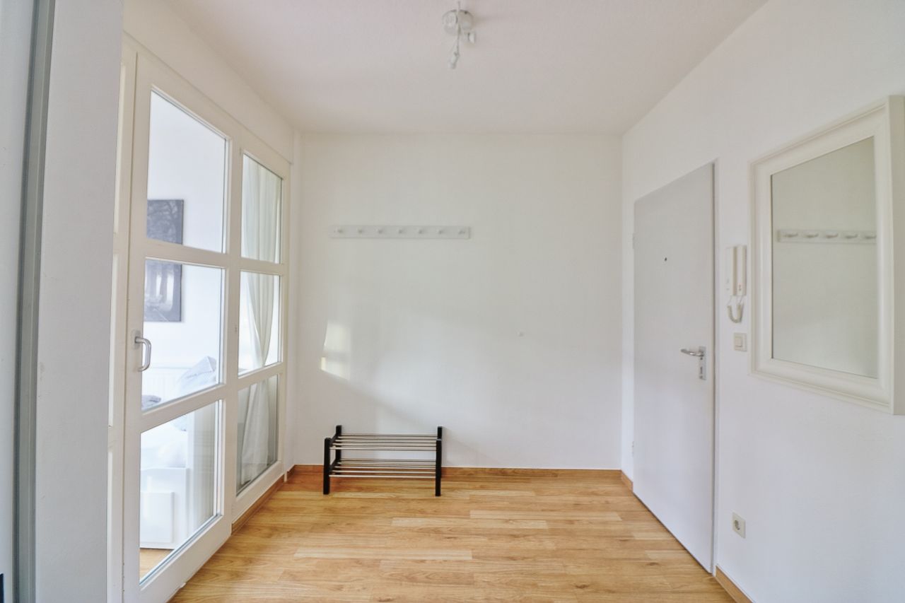 Furnished 2,5 room apartment at Checkpoint Charlie