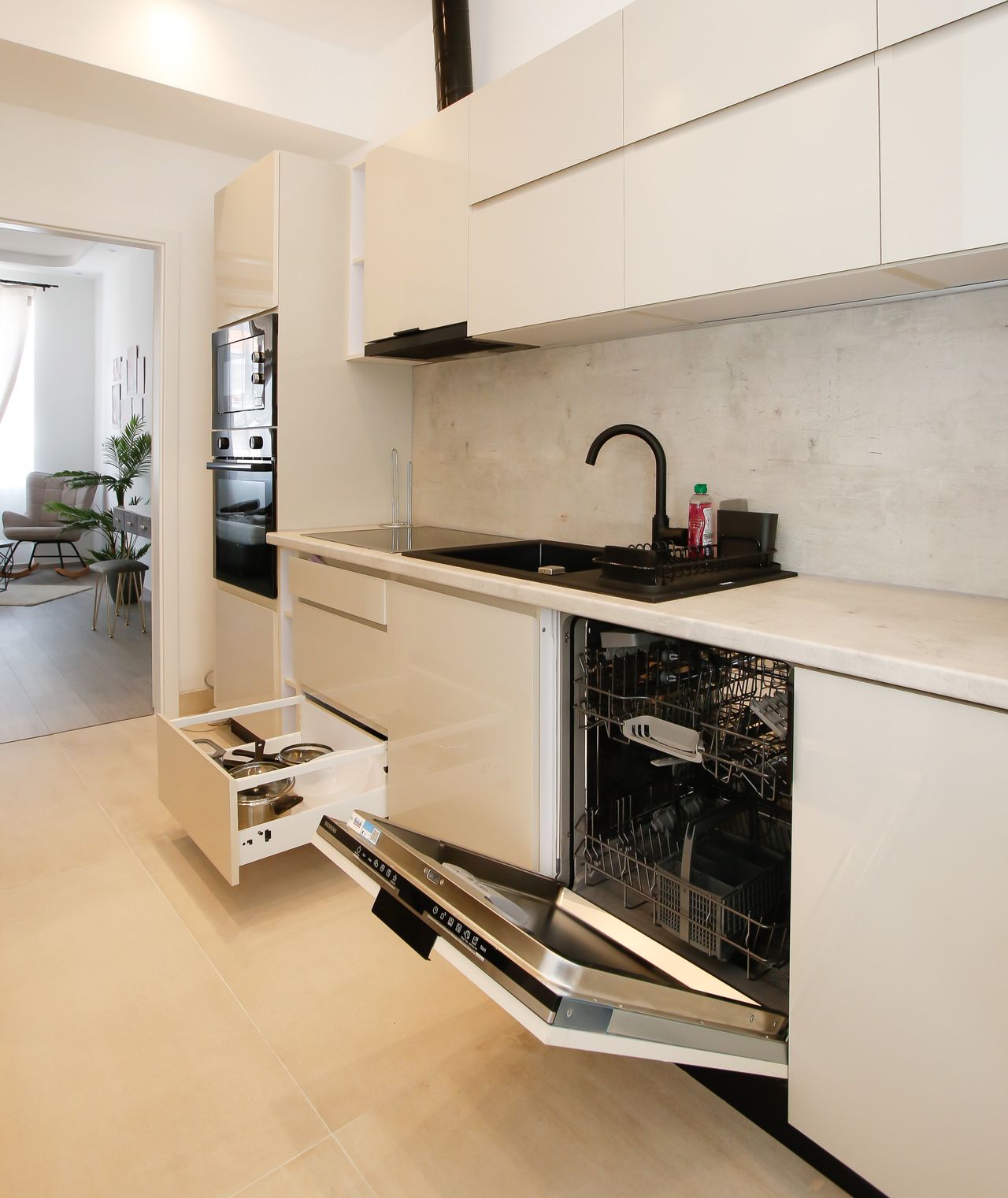 LUX Prime Suite Vienna with FREE parking and FAST Internet 600 MBits