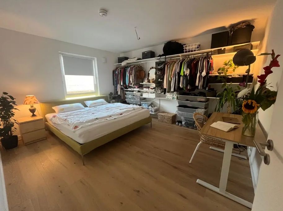 1950 € - 87.0 m² - 3 rooms - sublet from Nov/Dec onwards