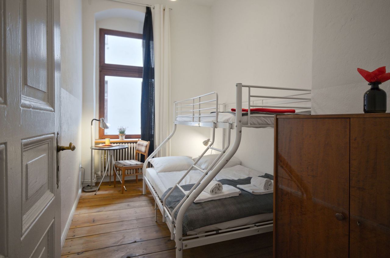 Spacious, gorgeous home in Moabit