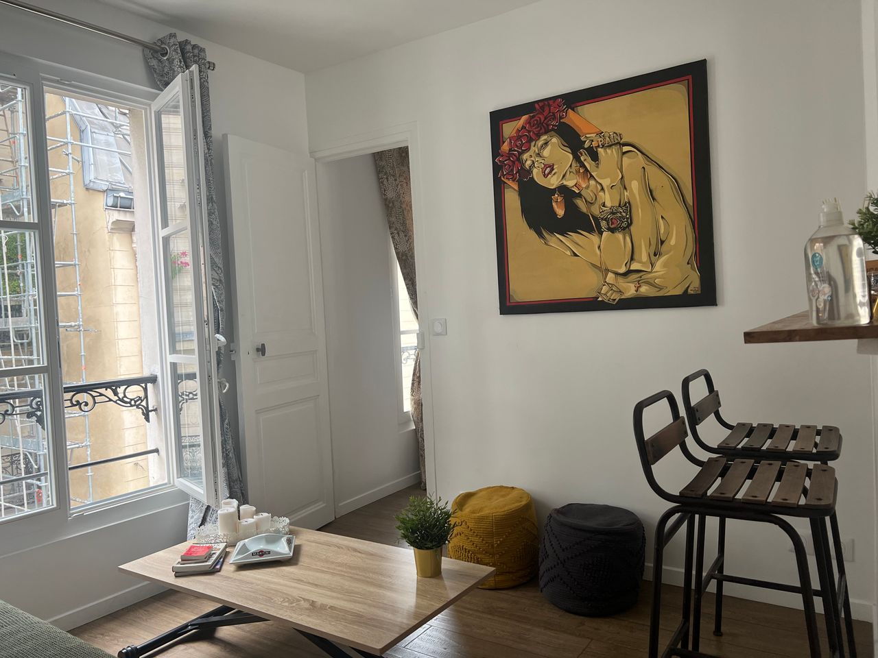 Cosy, modern flat just a stone's throw from Place des Vosges