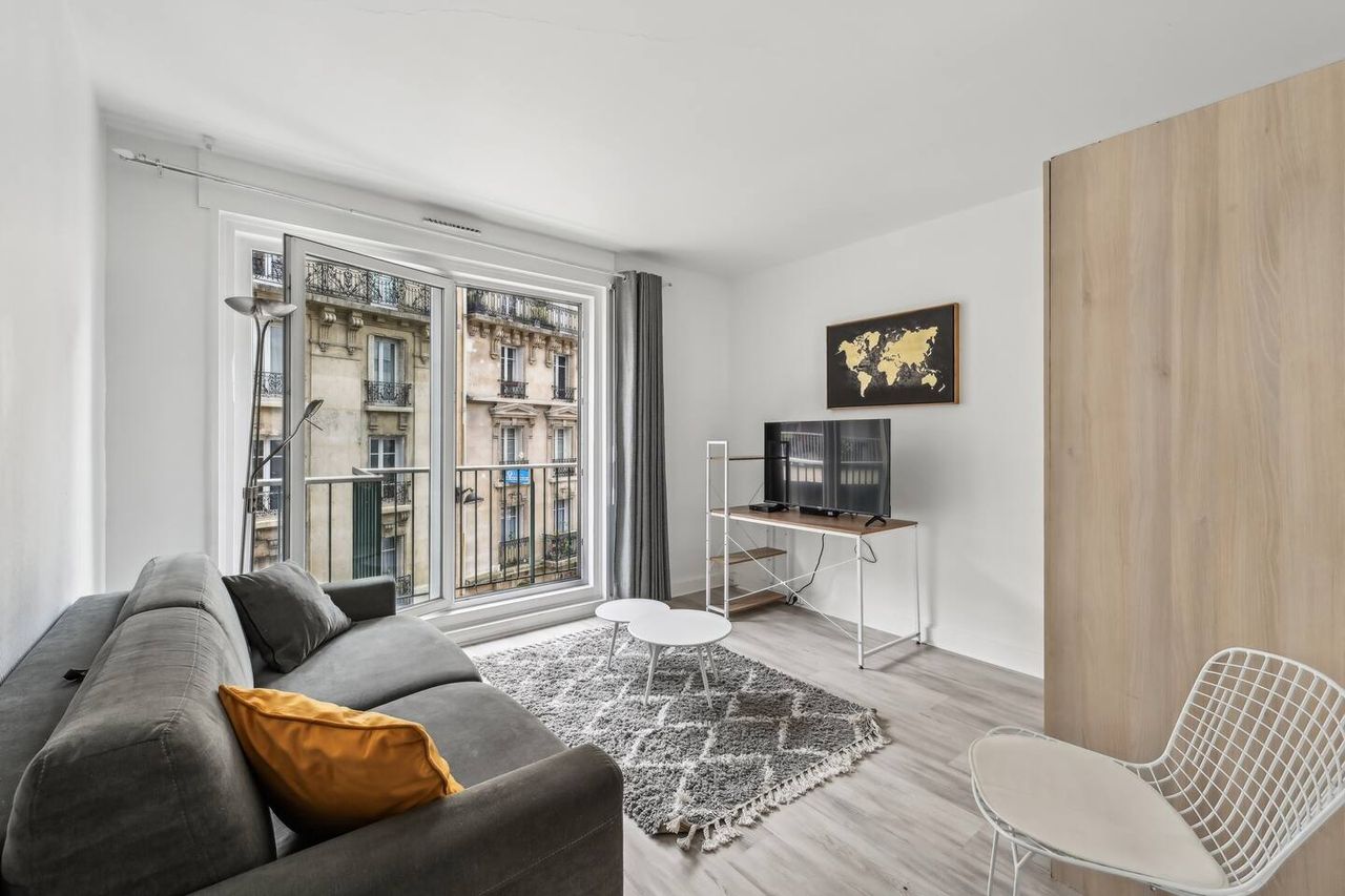 Elegant apartment in the heart of the 4th arrondissement