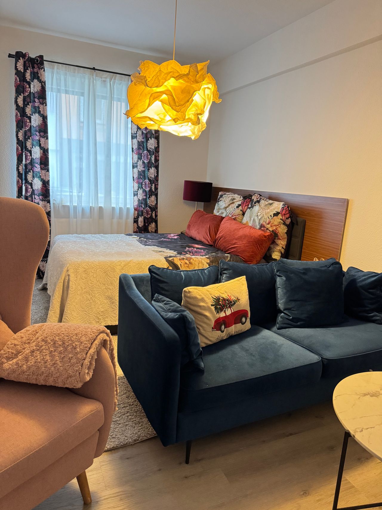 Charming & quiet short-term apartment in the heart of Düsseldorf
