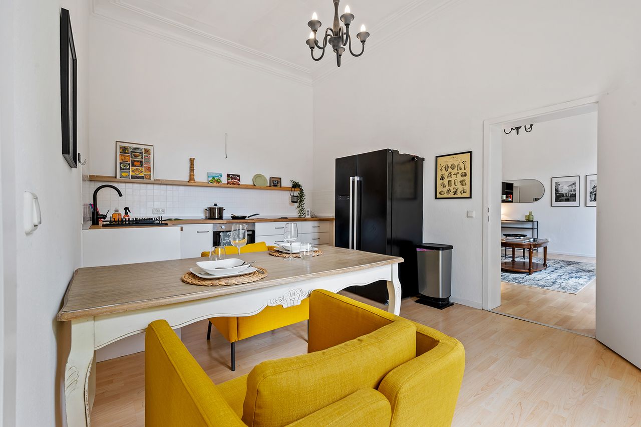 Chic Apartment in Wiesbaden Cultural Monument Villa