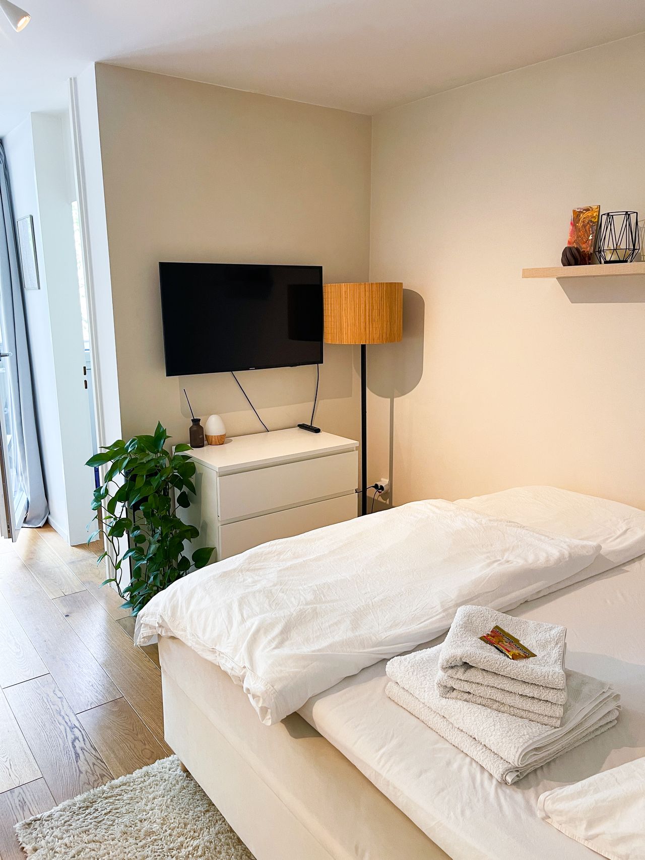 Modern apartment with balcony near Theresienwiese