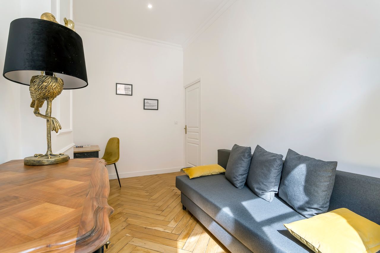 Papyrus – Furnished apartment near Hôtel de ville