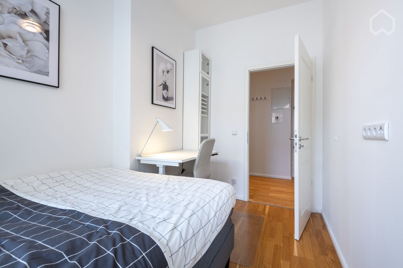 The Charme of a historical building meets modern living in Berlin, Charlottenburg