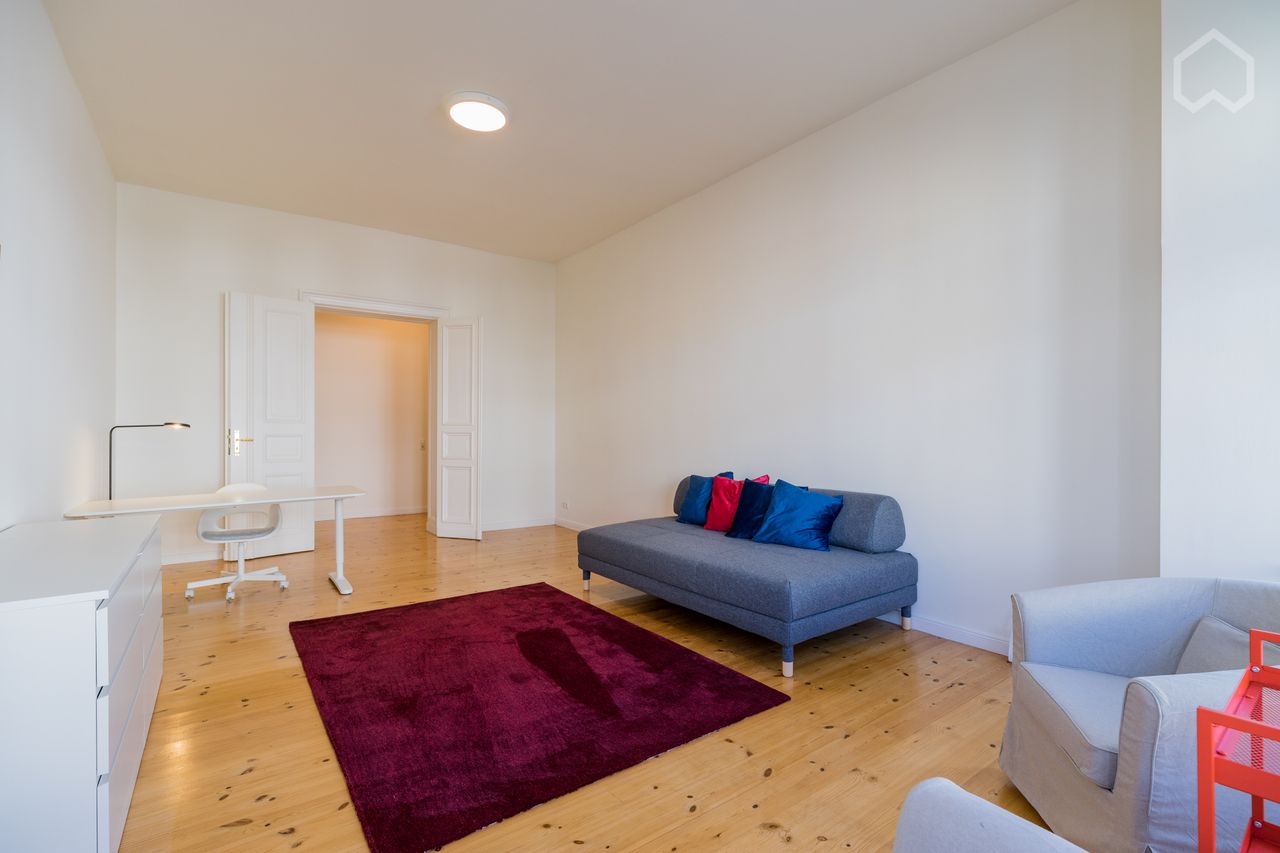 Spacious apartment in the center of Prenzlauer Berg
