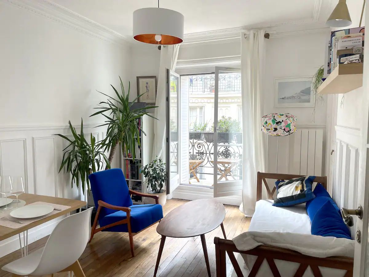 Typical Parisian apartment near Montmartre