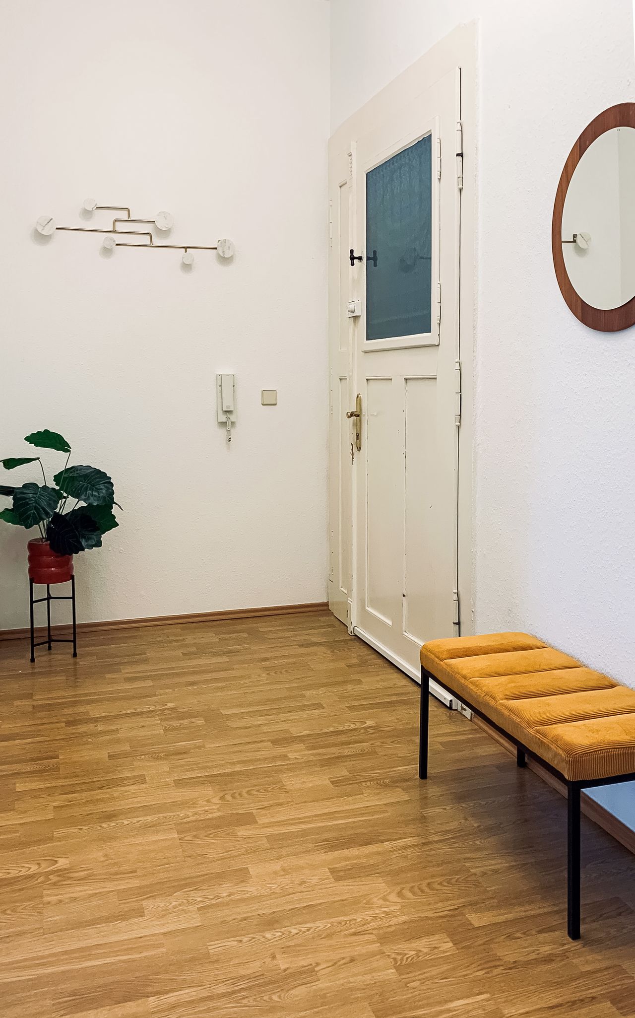 *First-time occupancy* stylish 2.5 room apartment in the trendy district of Leipzig (Südvorstadt)