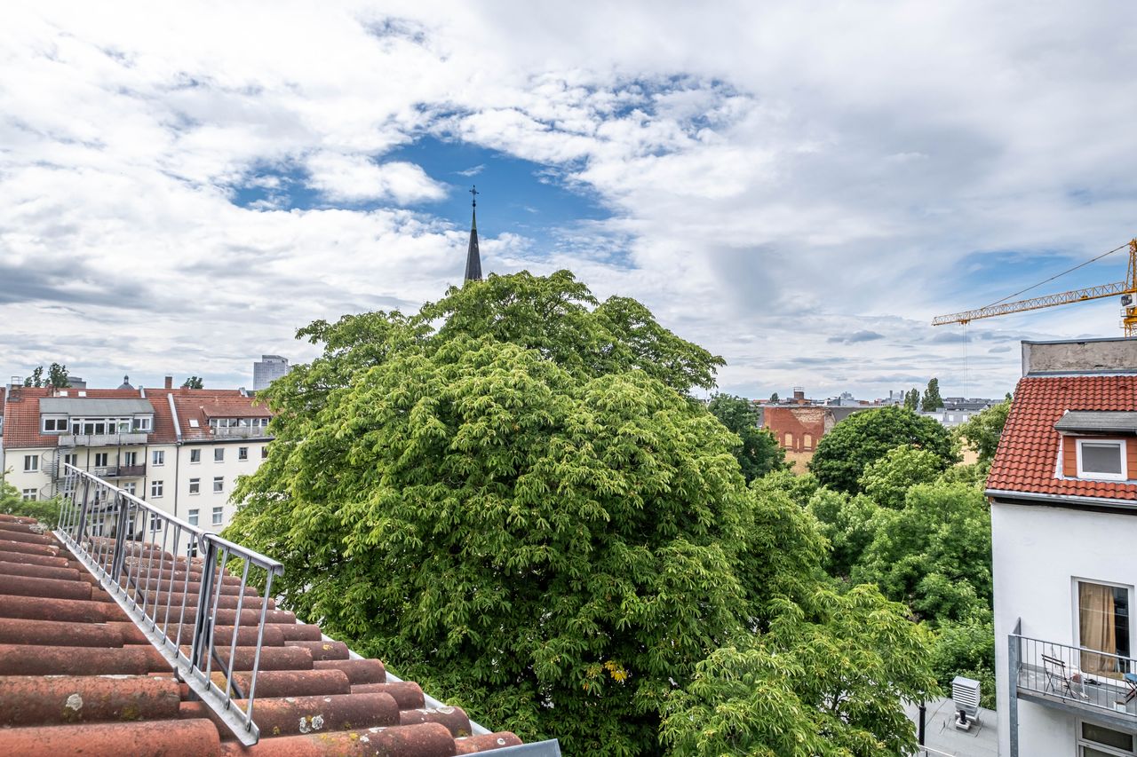 Cozy Furnished Attic Apartment in Central Mitte, Berlin