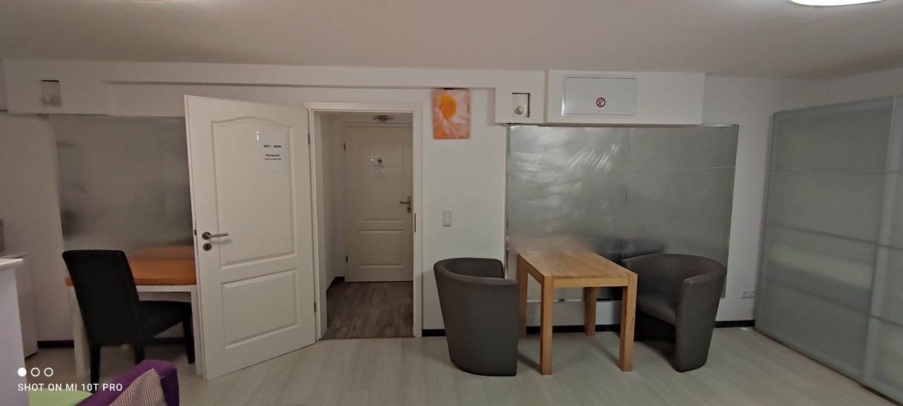furnished basement apartment [NEW BUILDING / DRY]