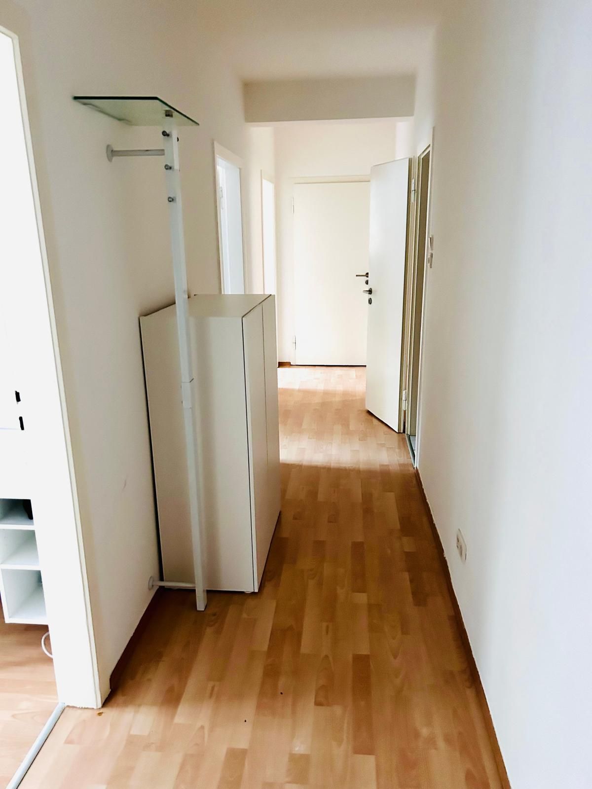 New, pretty suite (Düsseldorf)