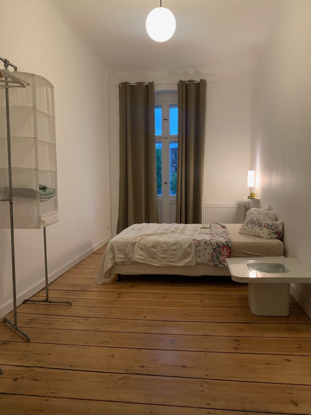 Bright & Spacious Apartment in Prime Location