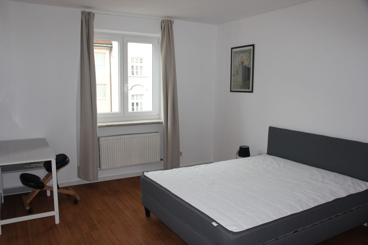 3 room city flat / 4th floor with lift Munich-Schwabing