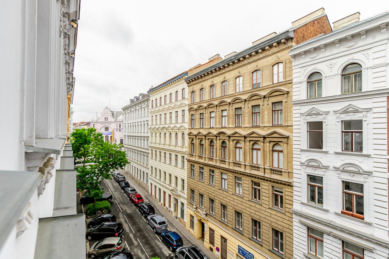 2BR | Alsergrund, nr Belvedere & Opera