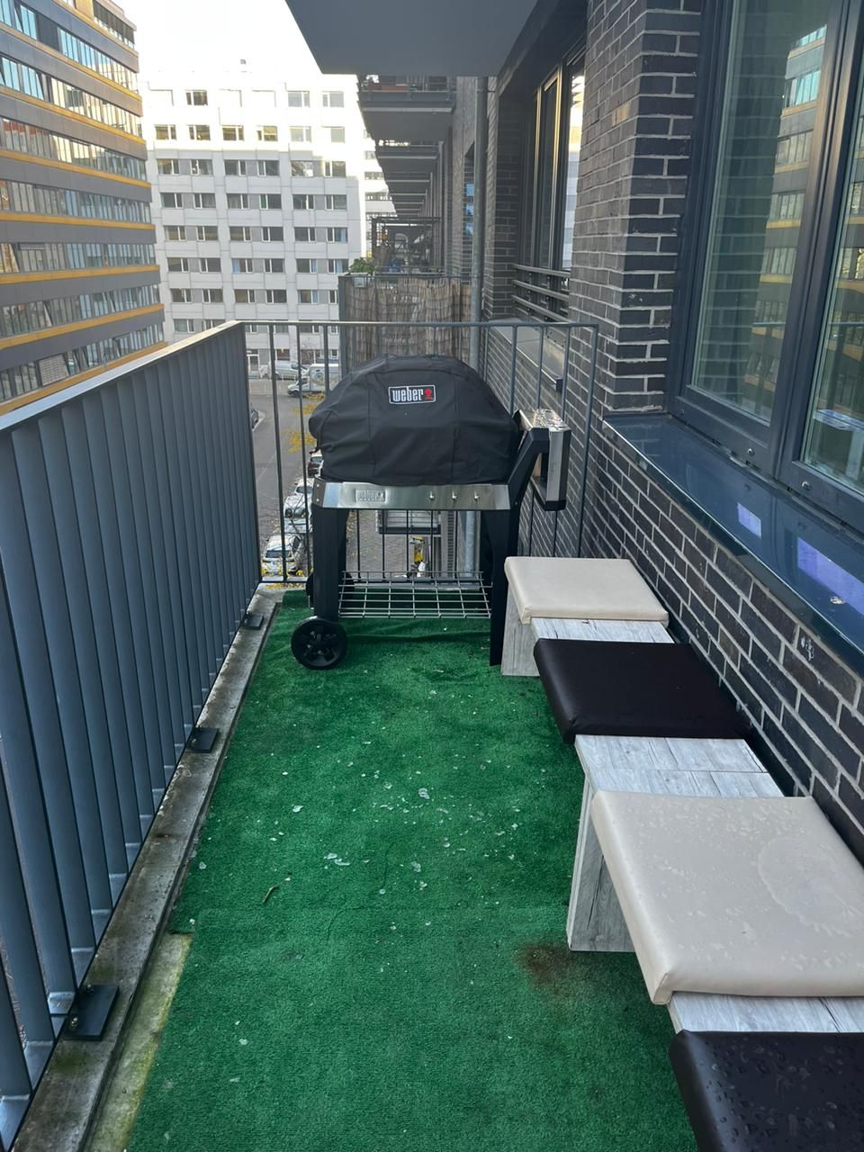 Chic & Cozy Apartment in Alexanderplatz - the heart of Berlin city center with Modern Amenities