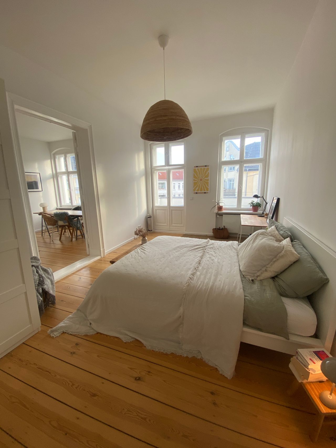 Lovely and sunny  flat in Friedrichshain