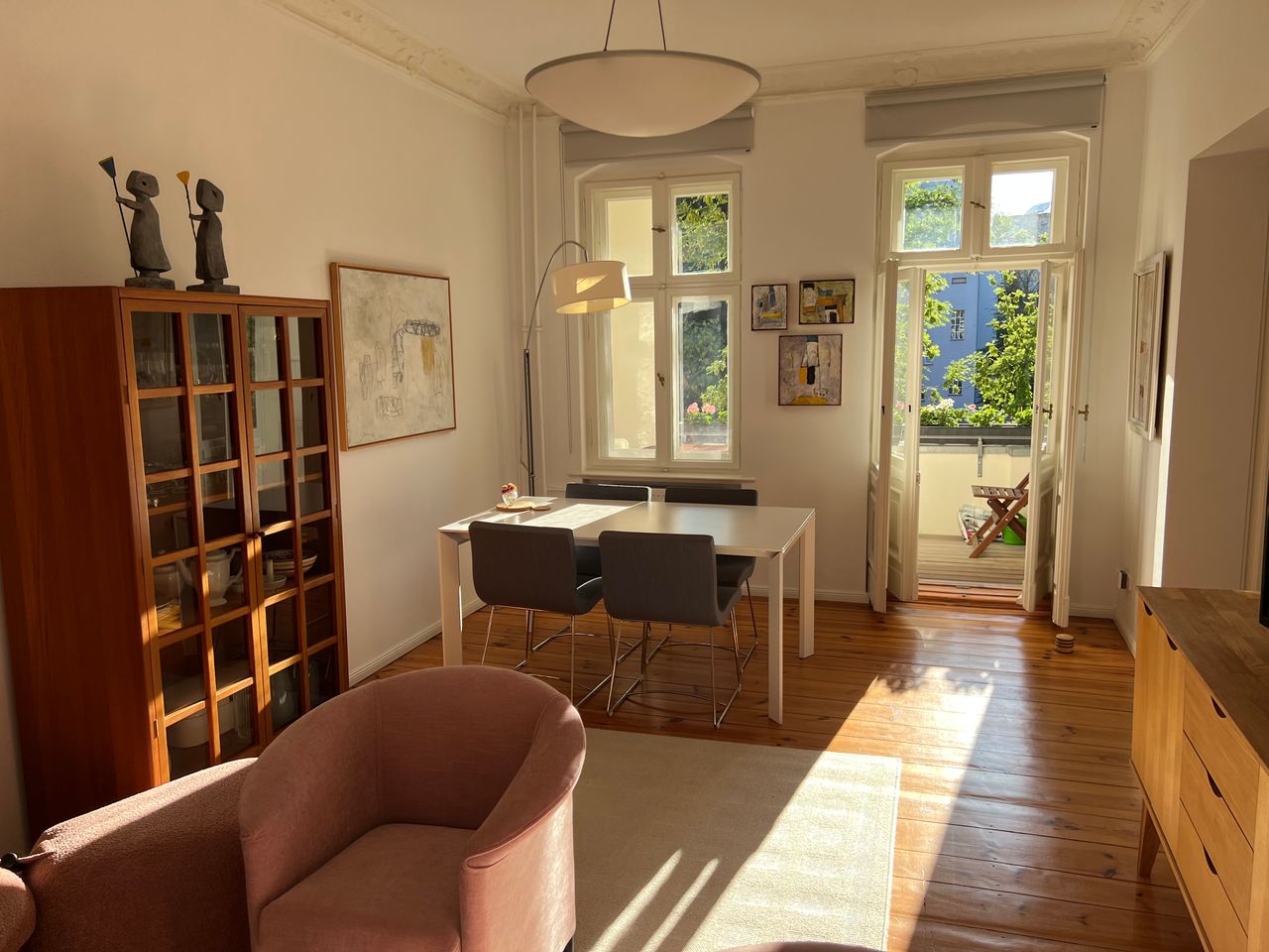 Elegant Designer Apartment in Charlottenburg