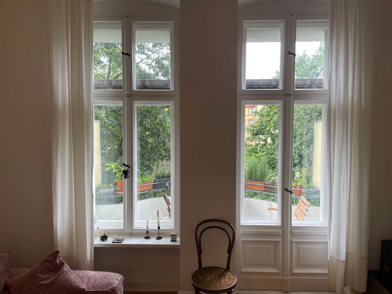 Charming large room in 3-room flat in Schöneberg