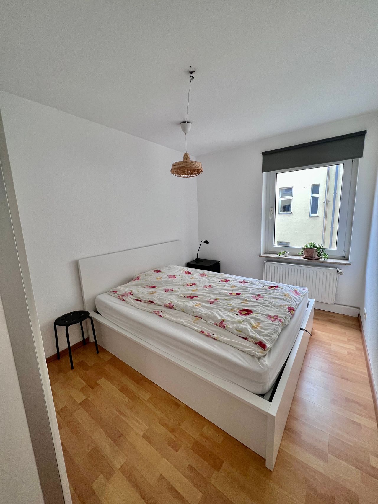Spacious 2-room flat at central location in Berlin-Mitte