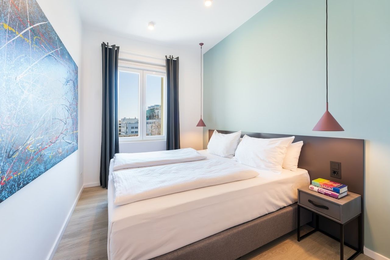 Premium Maisonette-Apartment (110sqm) with 3 bedrooms & rooftop terrace
