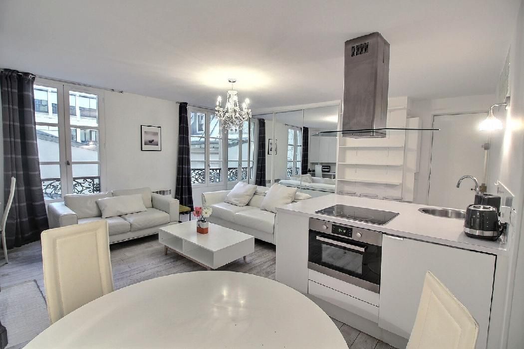 Apartment 2 rooms - 45m² - Champs Elysées - Etoile