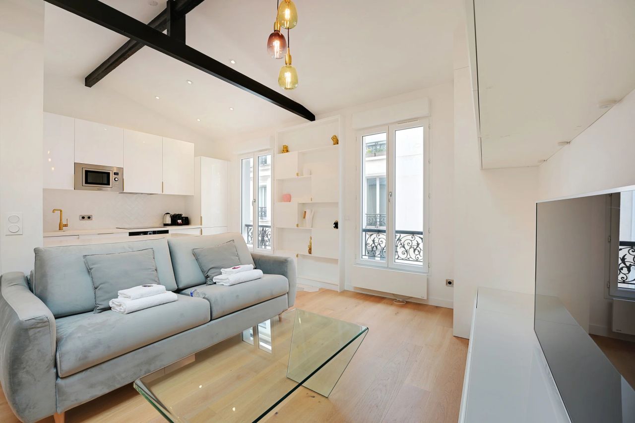 Modern apartment - Buttes-Chaumont