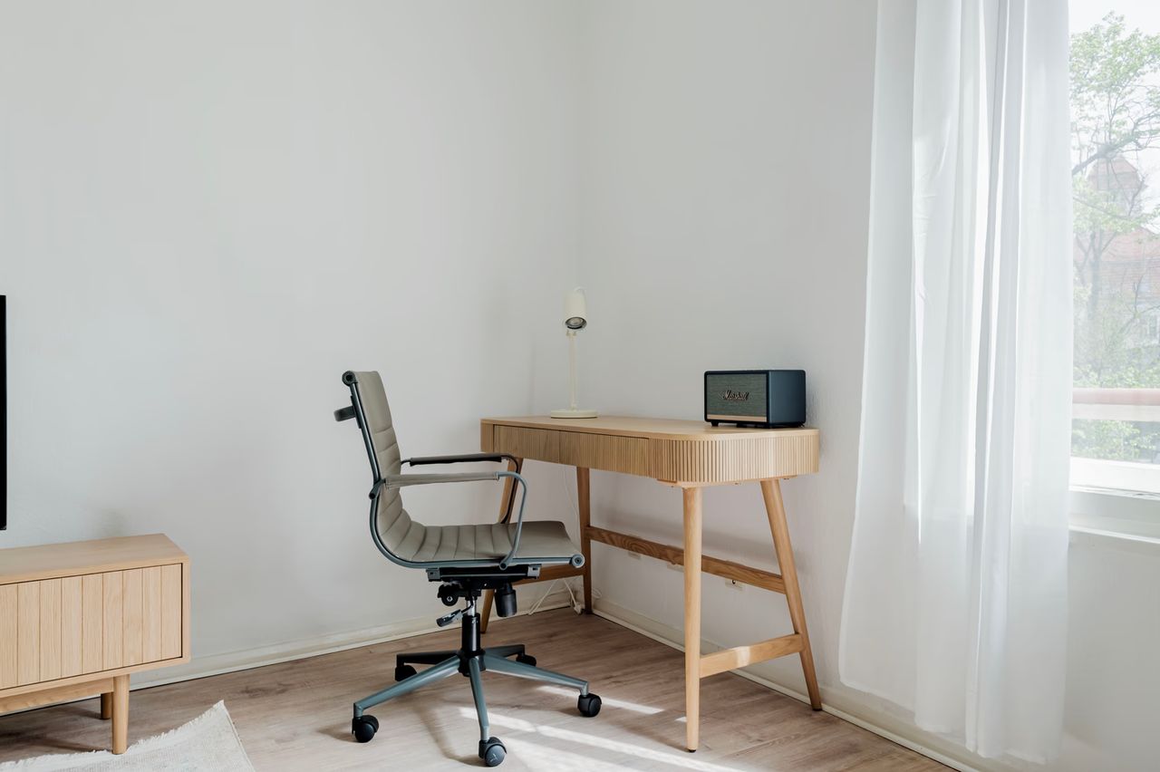 Hip Charlottenburg 1BR, Move-In-Ready w/ Furniture