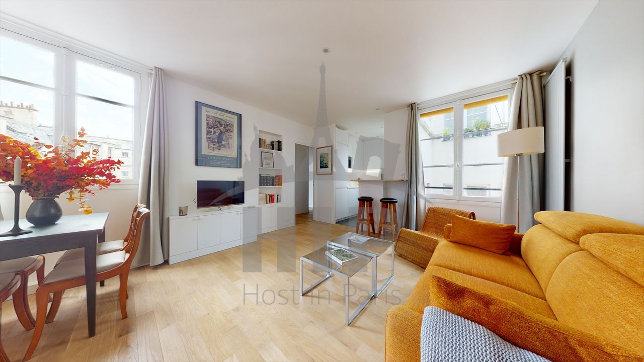 Beautiful, charming apartment in Paris 8e