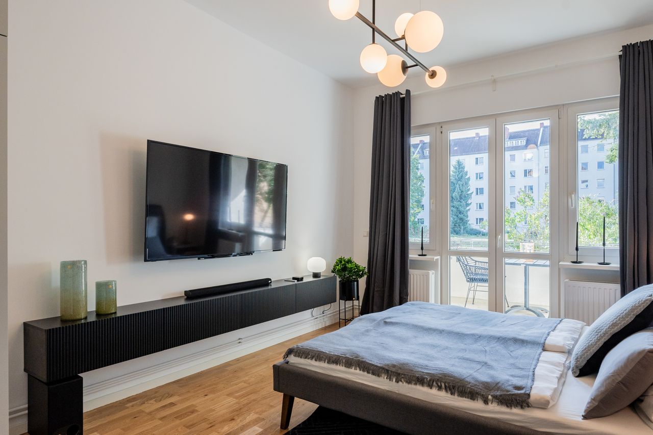 Brand New Furnished 2-room apartment with a Balcony in Neukölln