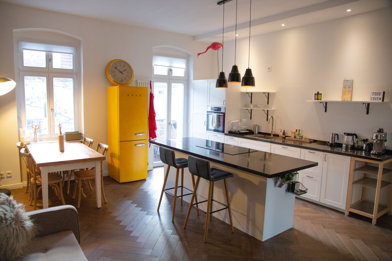 Charming and stylish 2.5 room apartment in a prime location in Kreuzberg