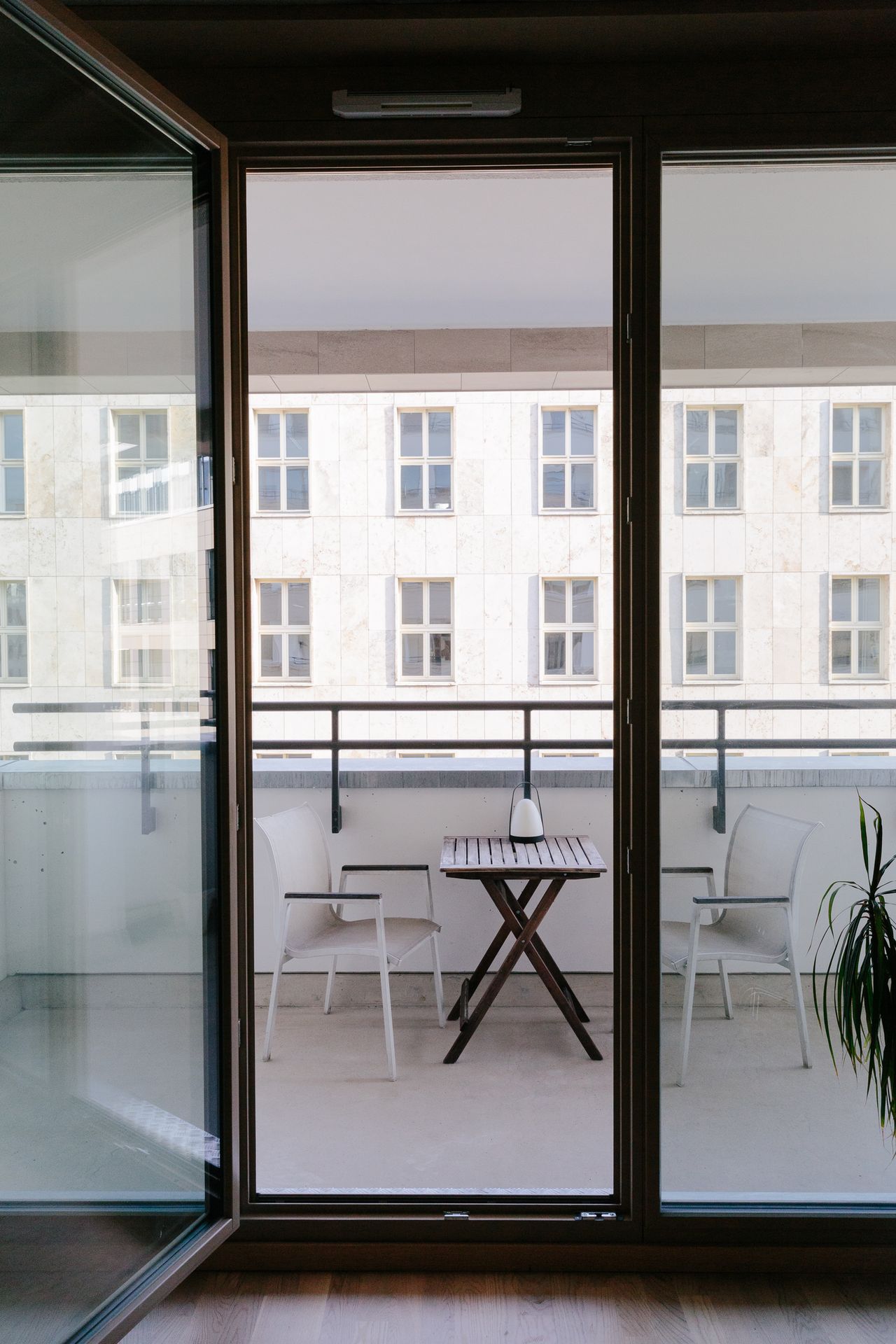 Beautiful bright apartment in Mitte with balcony