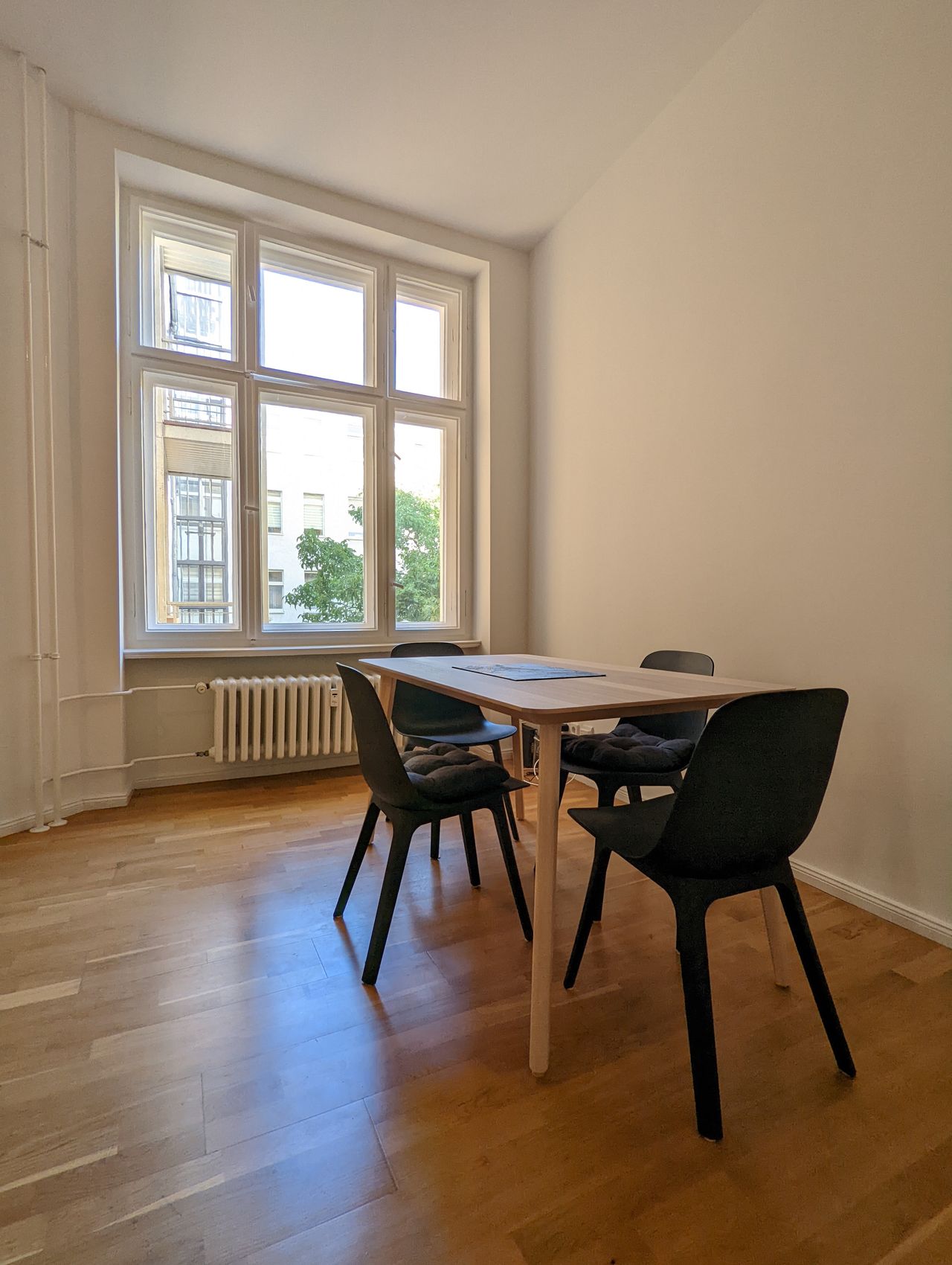 Quiet and spacious apartment in the center of Berlin