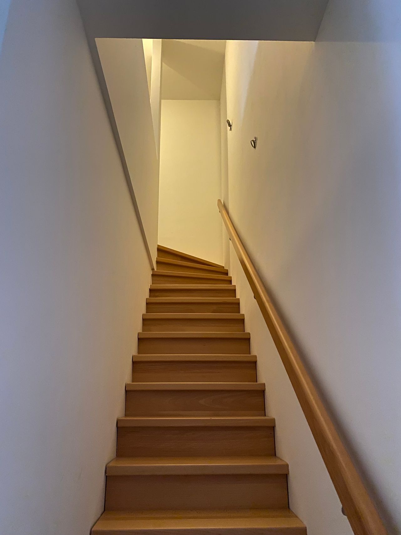 Untermieter für zwei Zimmer - Wohnung in Wedding Berlin  vom  1.07.25 - 30.06.26